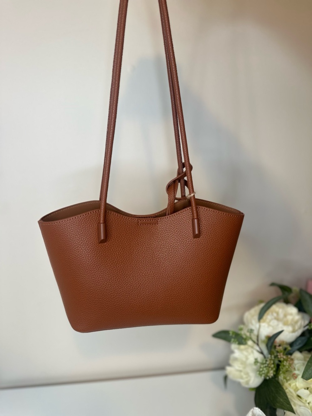 Antik Kraft Brown Faux Leather Tote Bag w/ Makeup Pouch NWT Minimal Chic - Picture 5 of 7